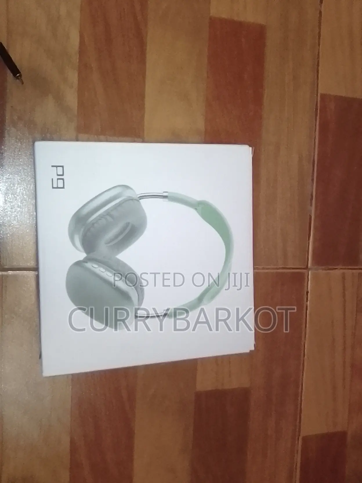 P9 Headphone Brand New