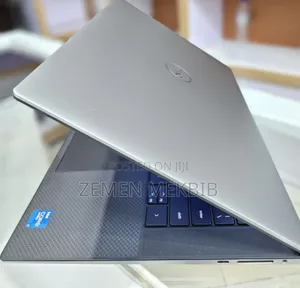 New Laptop Dell 16GB Intel Core I7 SSD 512GB