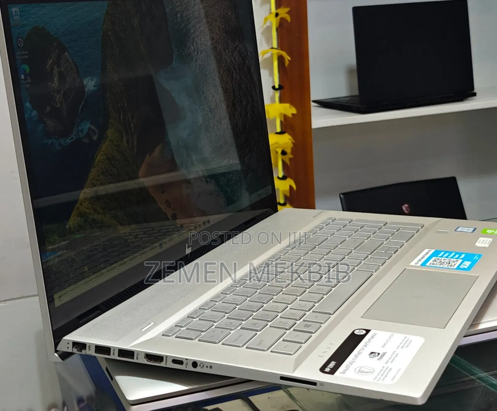 New Laptop HP 16GB Intel Core I7 SSD 512GB