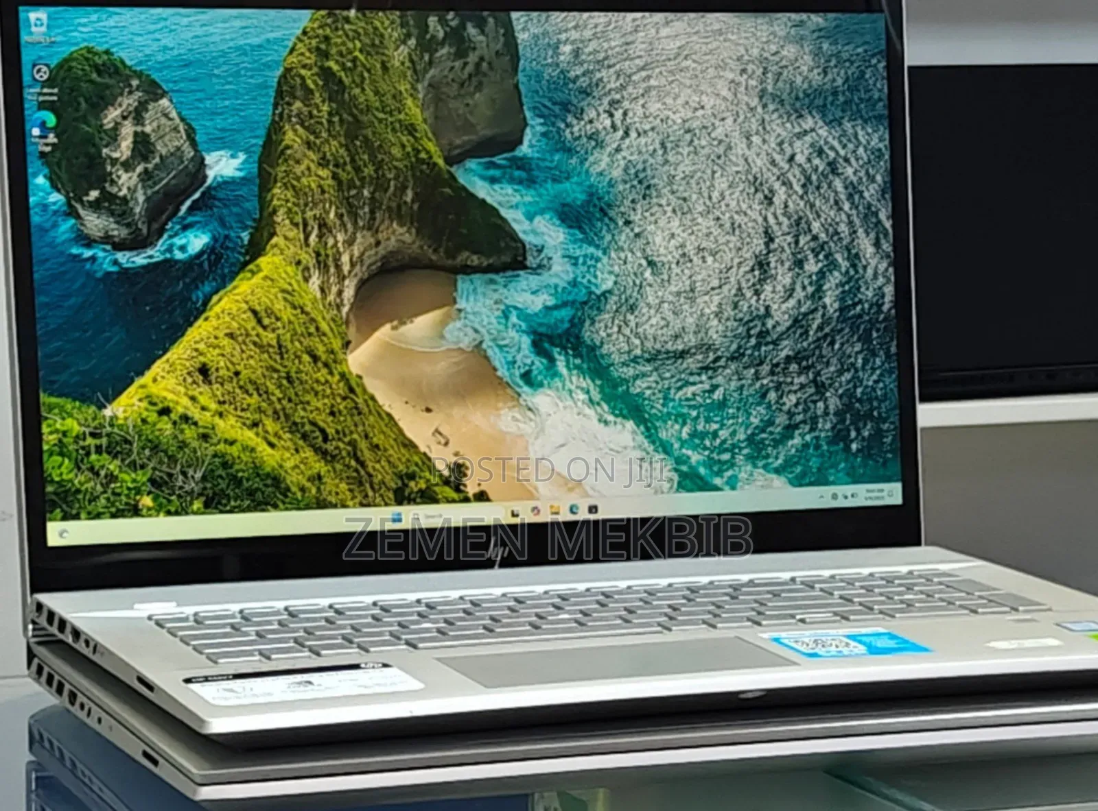 New Laptop HP 16GB Intel Core I7 SSD 512GB