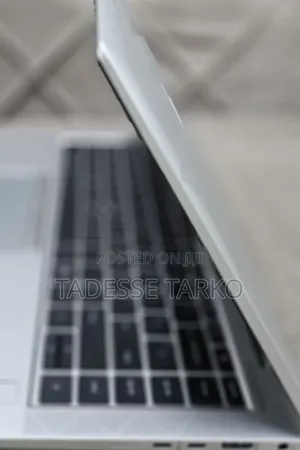 New Laptop HP EliteBook 845 G7 16GB AMD Ryzen 5 SSD 512GB