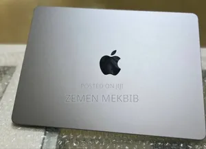 New Laptop Apple MacBook Air 2022 M2 8GB Intel Core I7 SSD 256GB