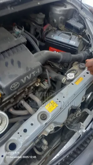 Toyota Platz 2001 Silver