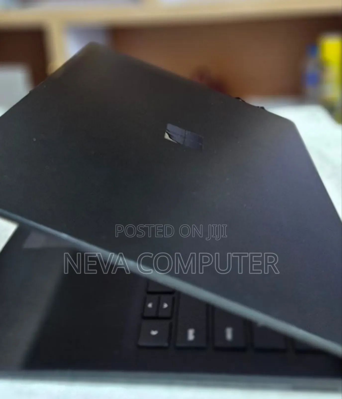 New Laptop Microsoft Surface 16GB Intel Core I7 SSD 512GB