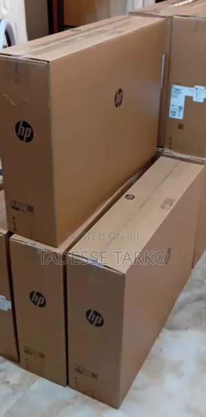 New Laptop HP OmniStudio X All-in-One 16GB Intel Core I7 SSD 1T