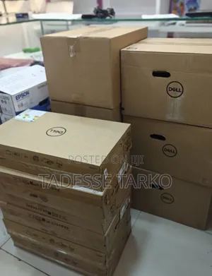 New Laptop Dell 8GB Intel Core I7 SSD 512GB