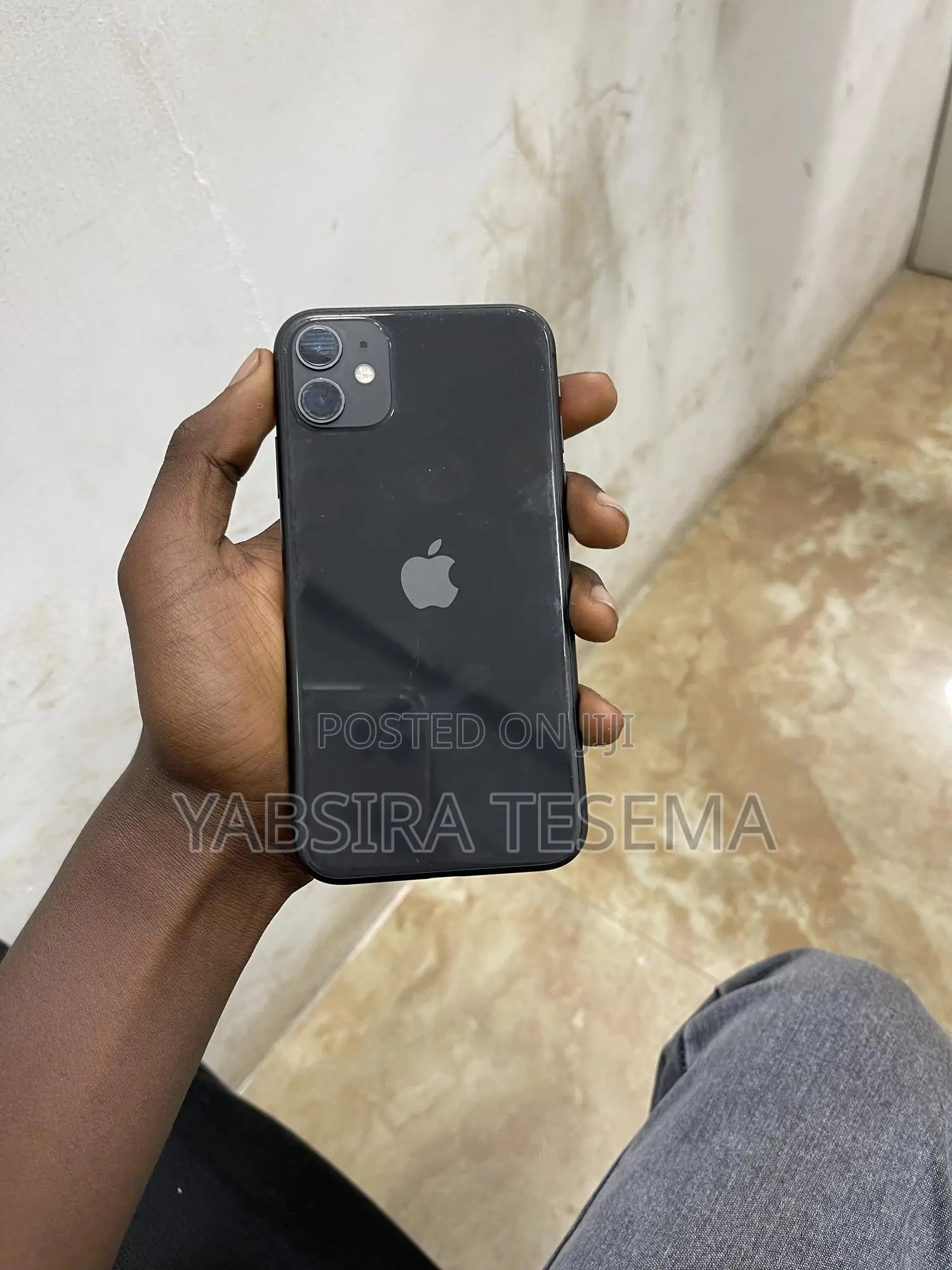 Apple iPhone 11 64 GB Black