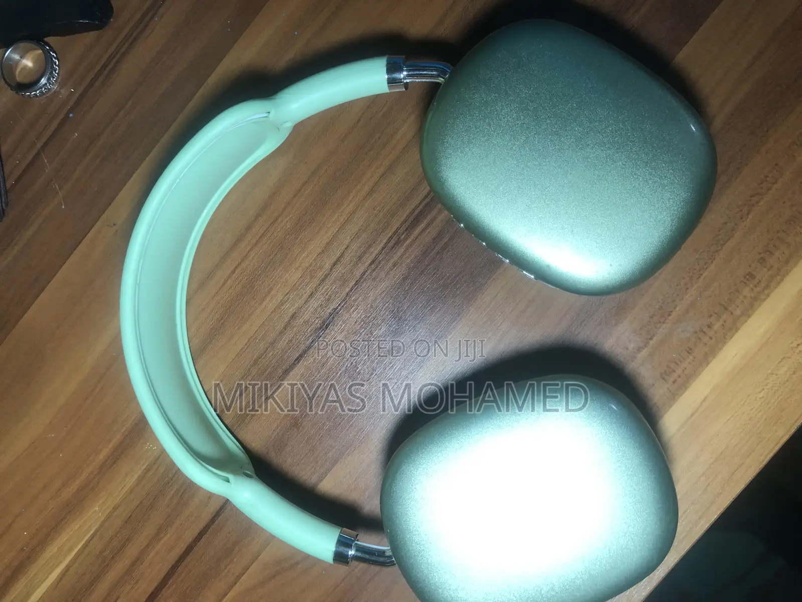 Apple Headphone