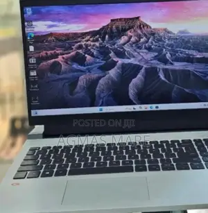 New Laptop Dell G15 5511 16GB Intel Core i7 SSD 512GB