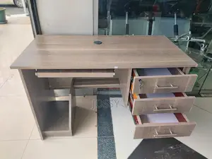 Seckerter Table