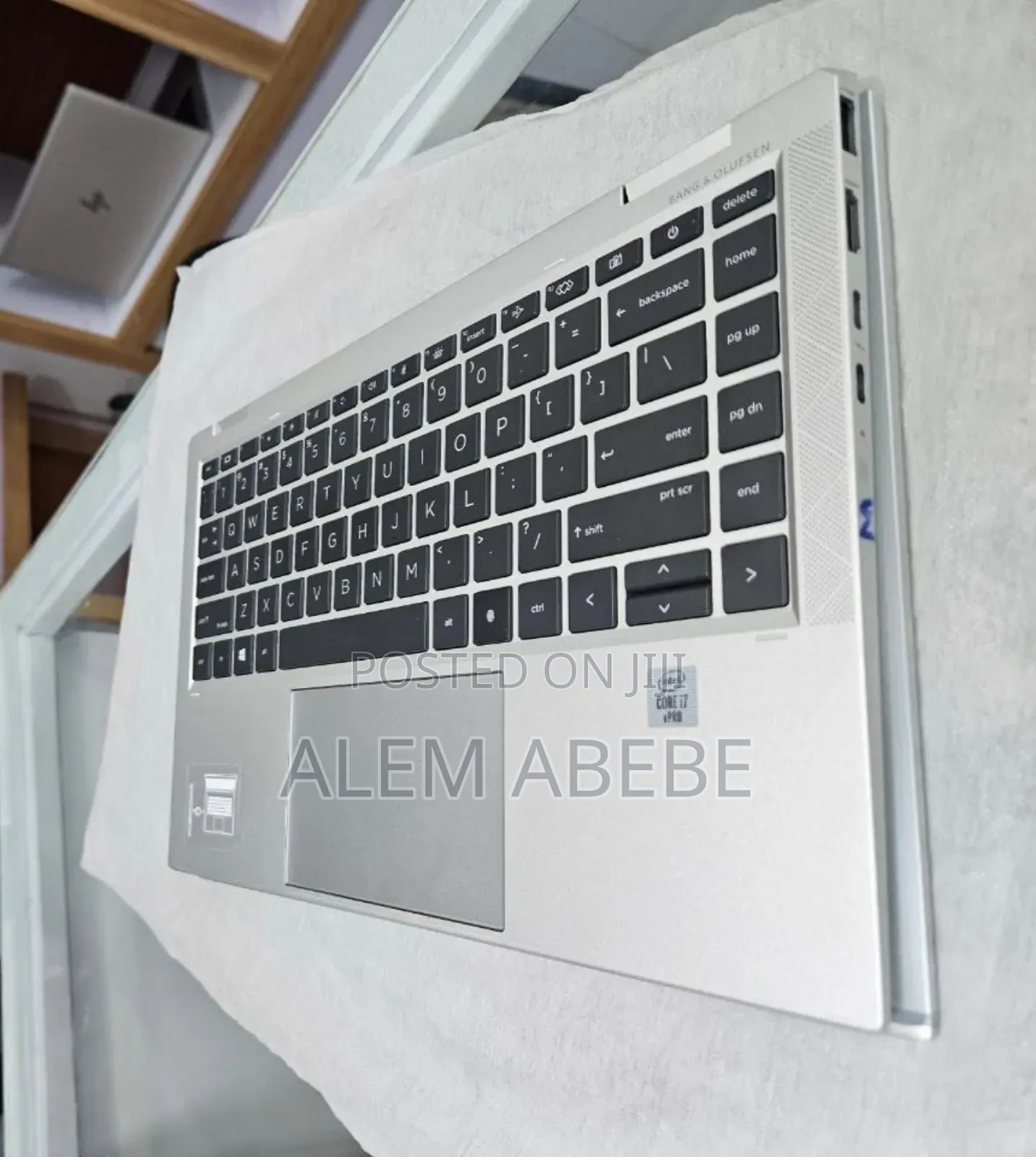 New Laptop HP EliteBook X360 1040 G7 16GB Intel Core I7 SSD 512GB