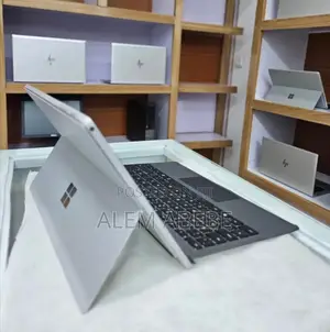 New Laptop Microsoft Surface Pro 7 16GB Intel Core I7 SSD 256GB