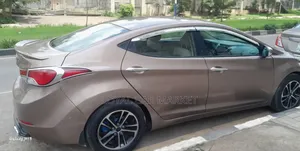 Hyundai Elantra 2015 Brown