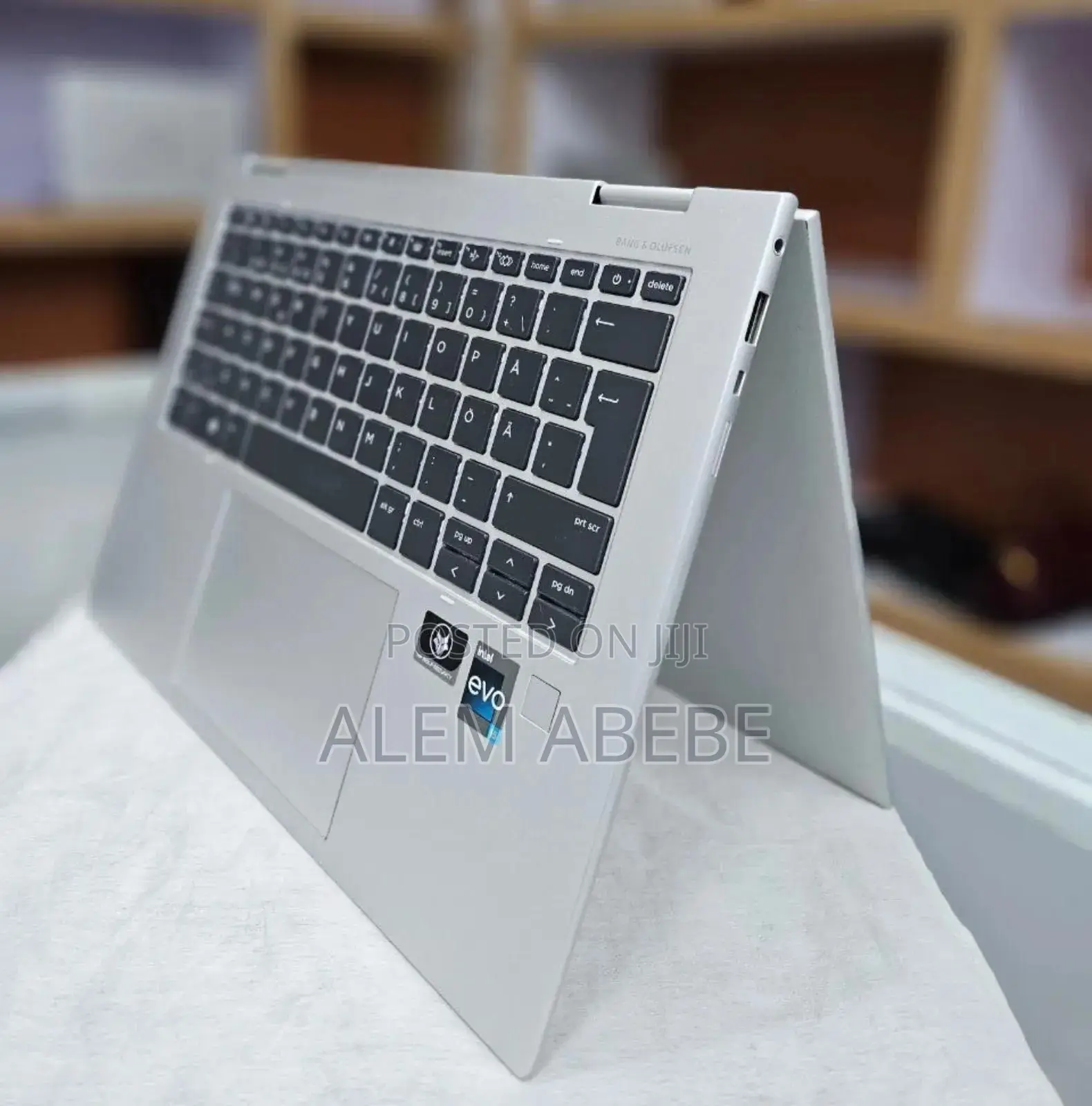 New Laptop HP EliteBook X360 1040 G9 16GB Intel Core I5 SSD 512GB