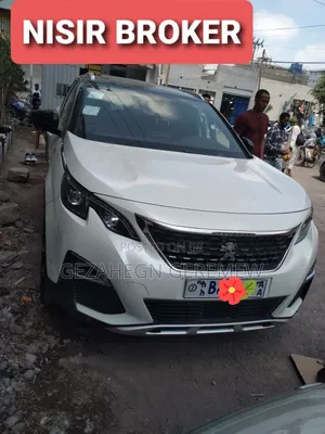 Peugeot 5008 2021 White