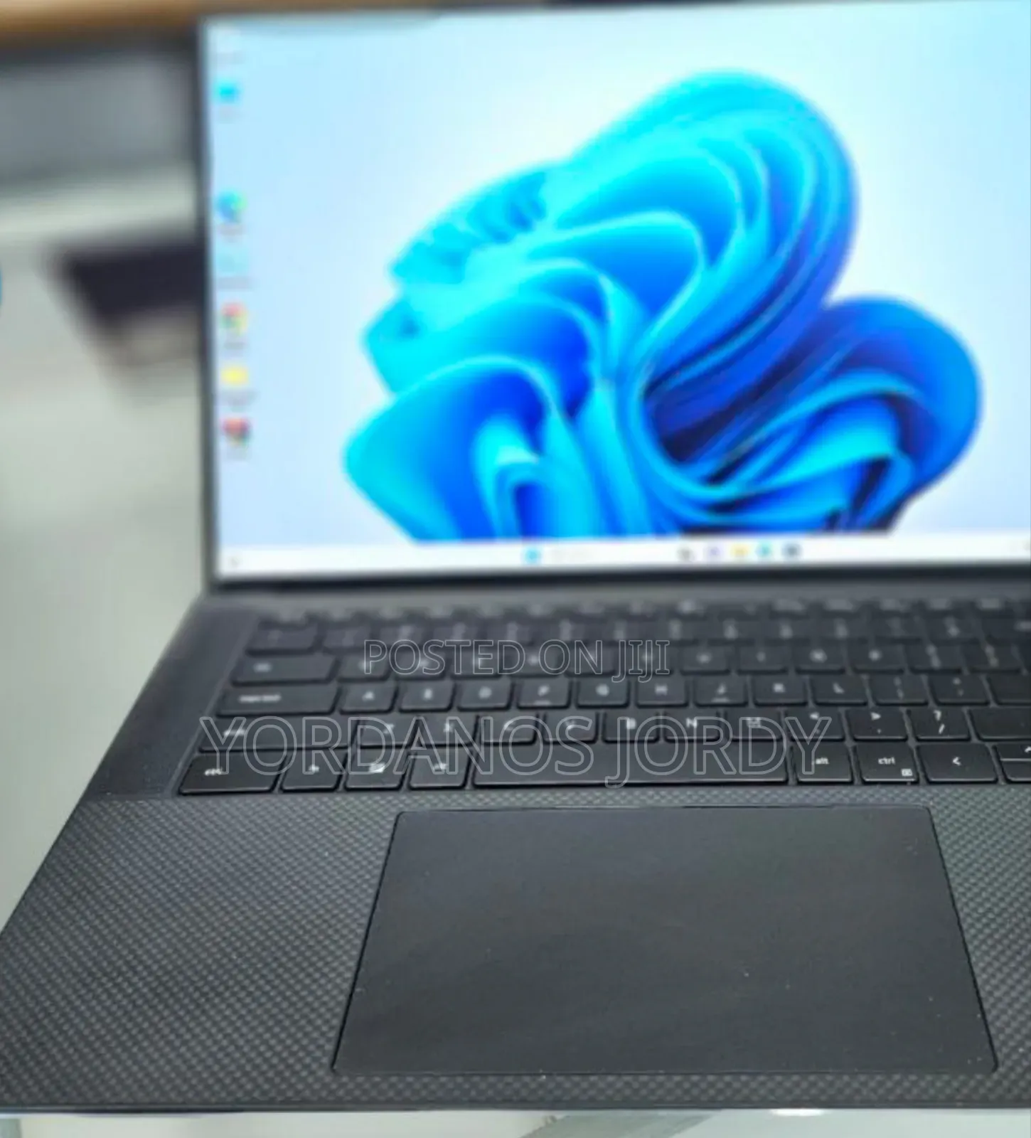 New Laptop Dell Precision 5570 16GB Intel Core I7 SSD 1T