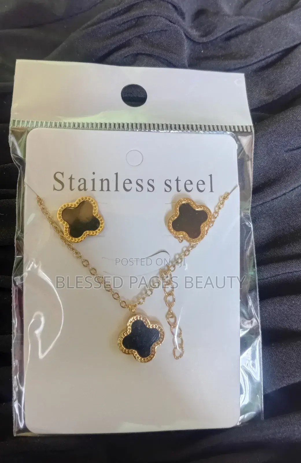 Earring and Necklace