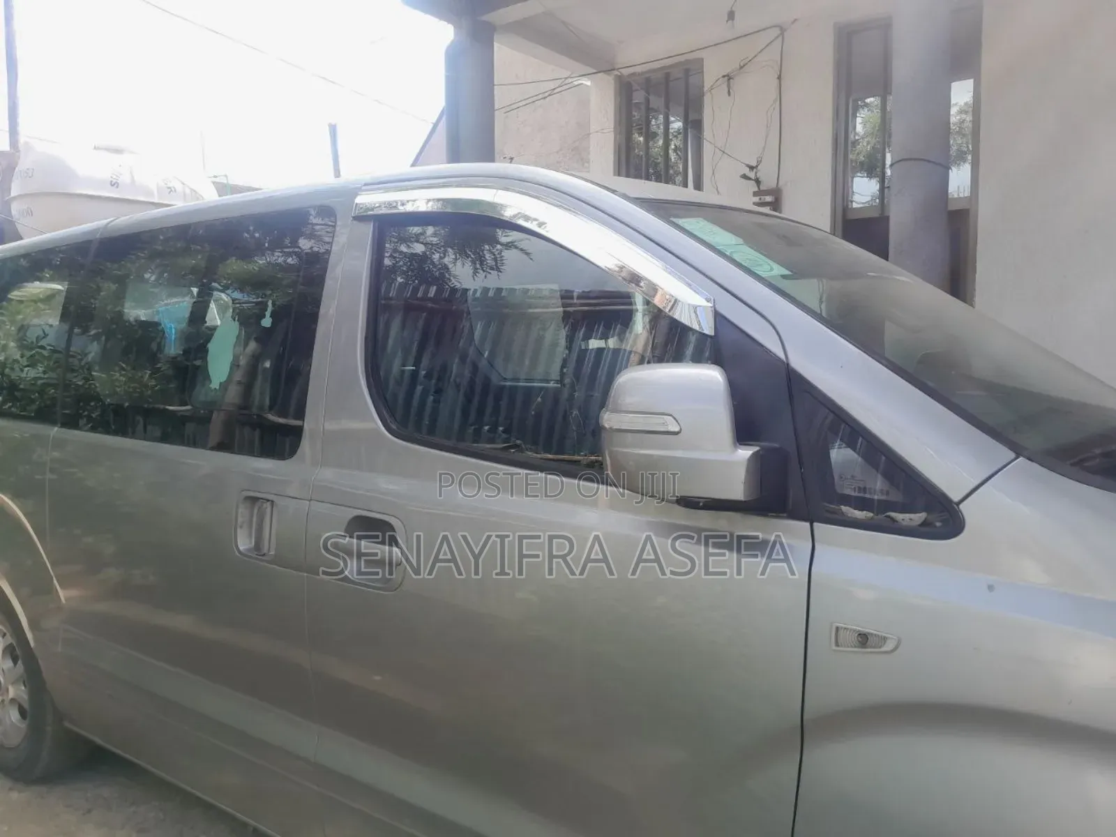 Hyundai Starex 2015 Gray