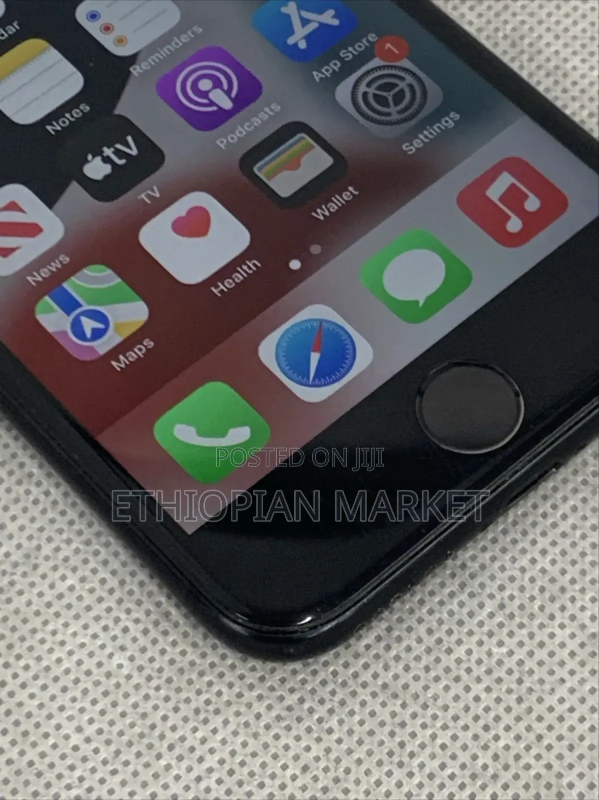 Apple iPhone SE 64 GB Black