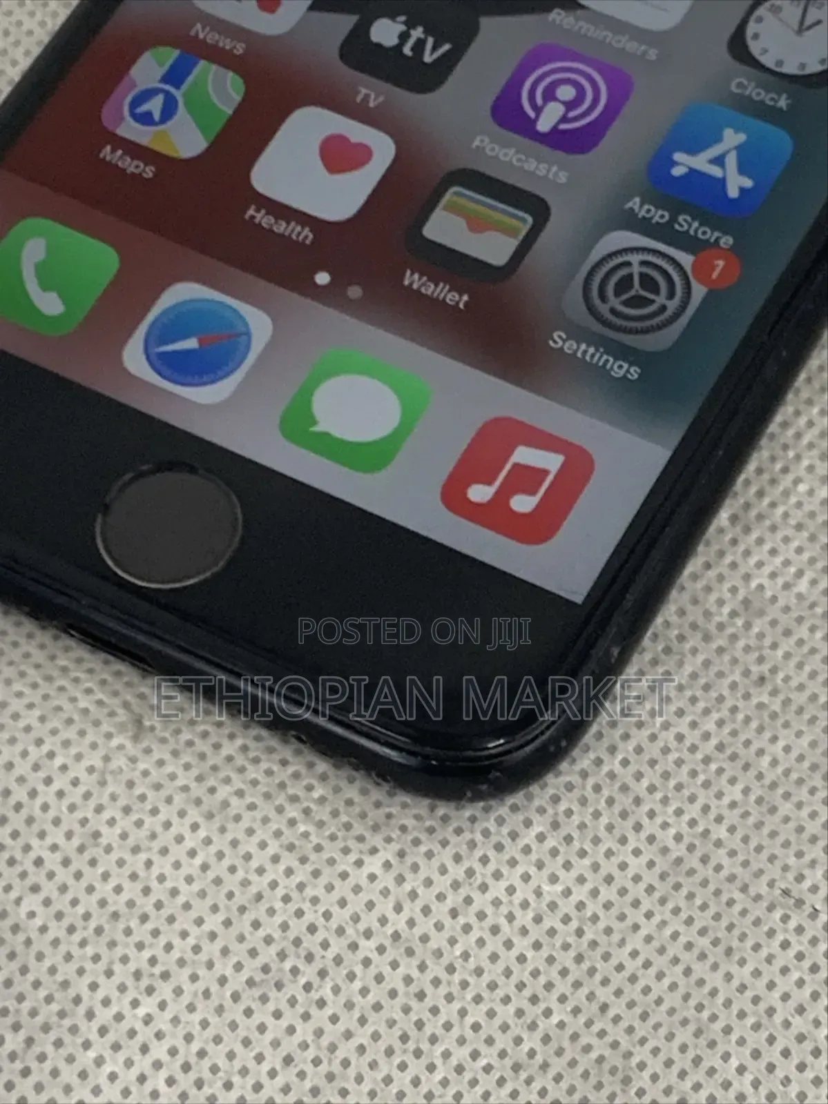 Apple iPhone SE 64 GB Black