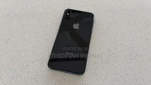 Apple iPhone XS 64 GB Black