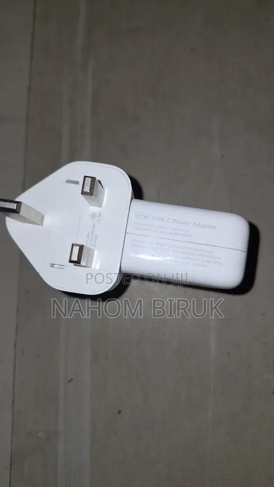 Genuine Apple 61w Usb-C Power Adapter