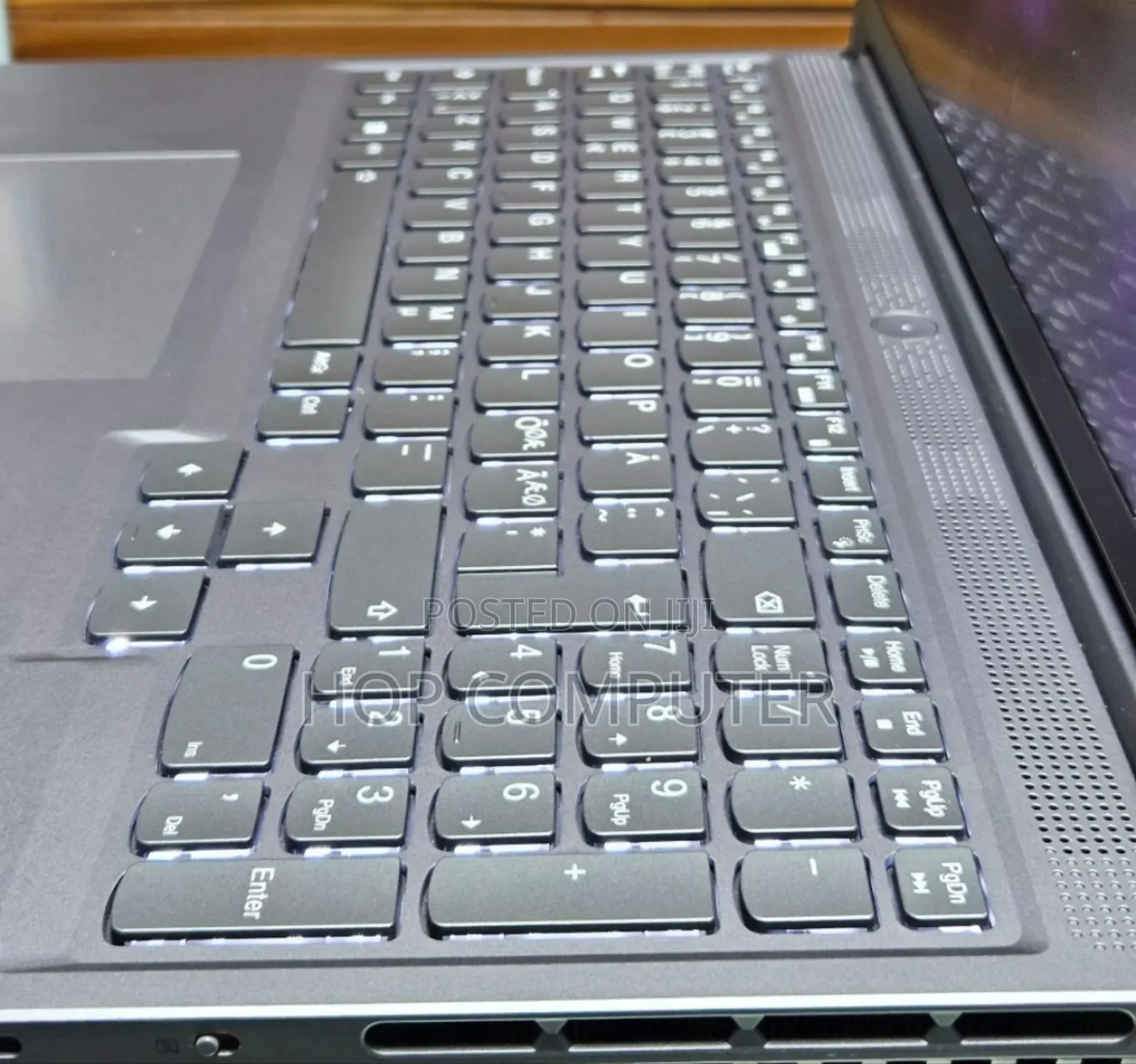 New Laptop Lenovo Legion 5 16GB AMD Ryzen 7 SSD 512GB