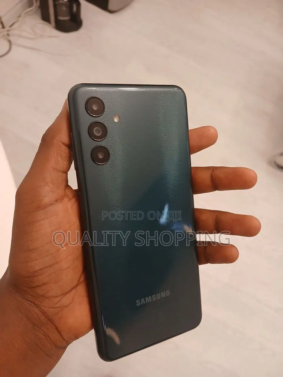 New Samsung Galaxy A04s 128 GB Black