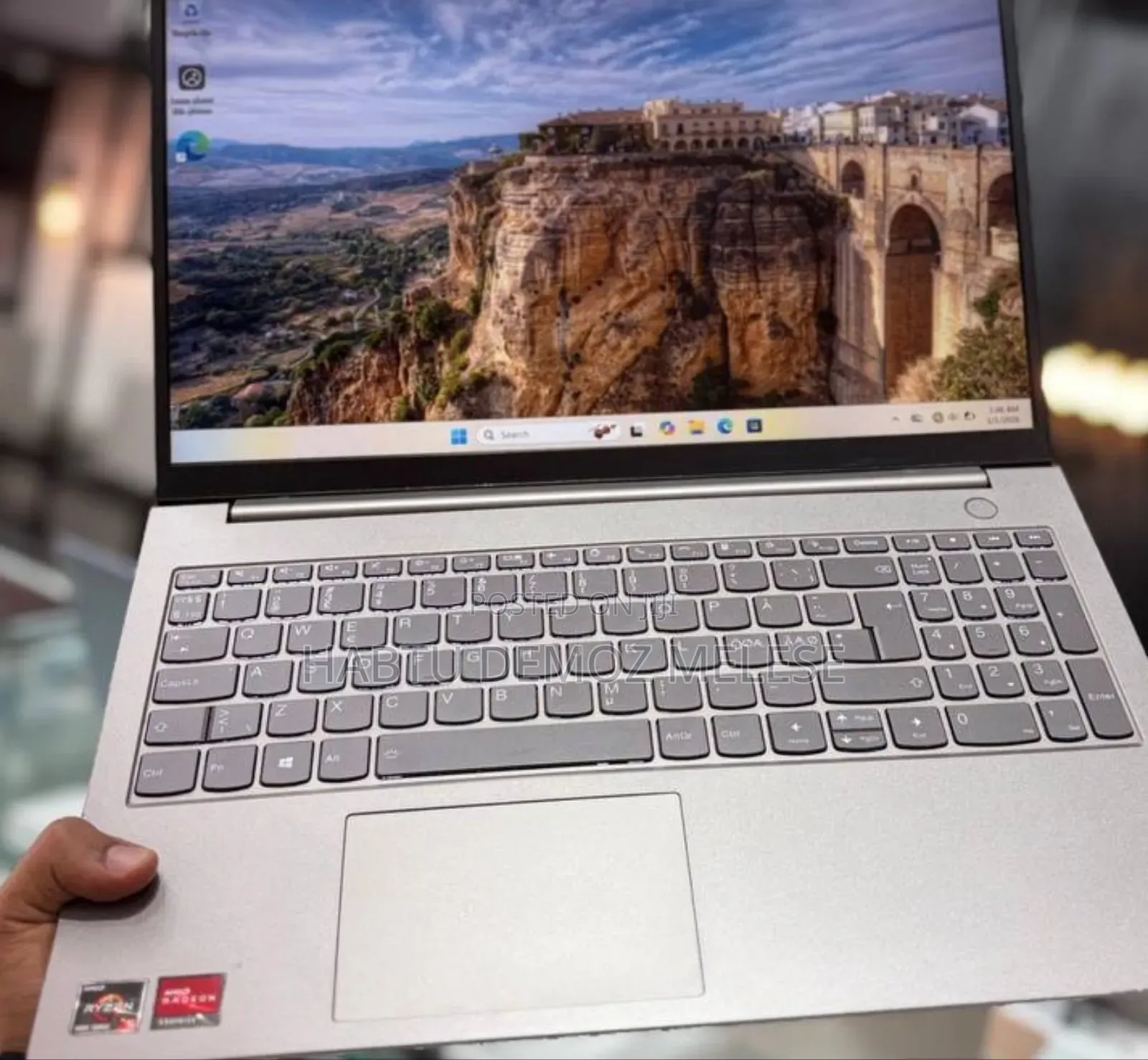 New Laptop Lenovo ThinkBook 15 16GB AMD Ryzen 5 SSD 256GB