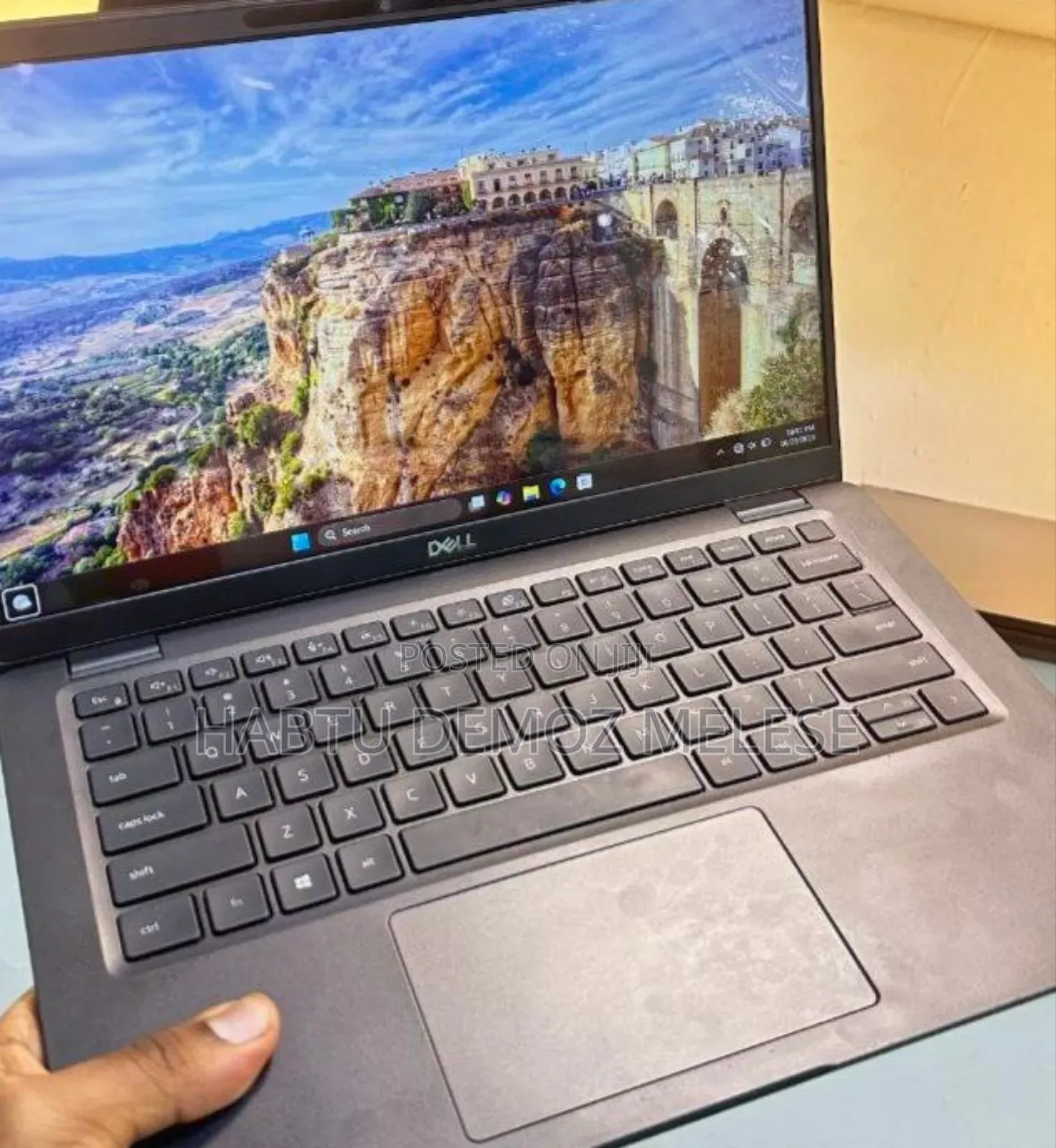New Laptop Dell Latitude 11 5179 16GB Intel Core I5 SSD 512GB