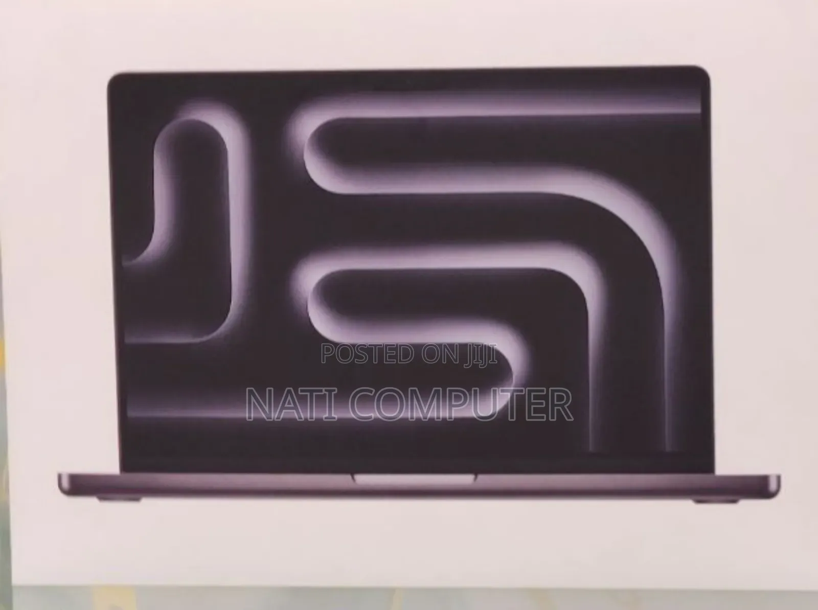 New Laptop Apple Macbook Pro 2025 M5 14-Inch 16GB Apple M5 SSD 512GB