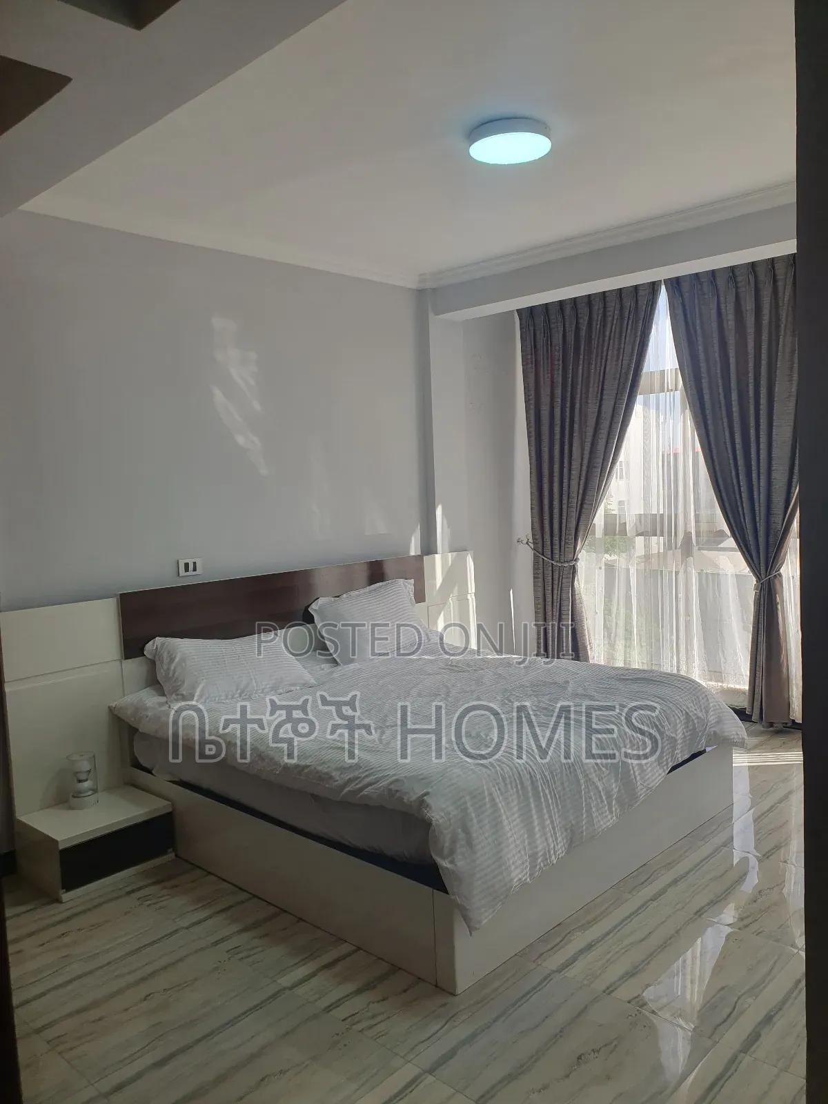 Furnished 5bdrm House in G+3 ጋርመንት ማህበር ቤቶች, Nifas Silk-Lafto for rent