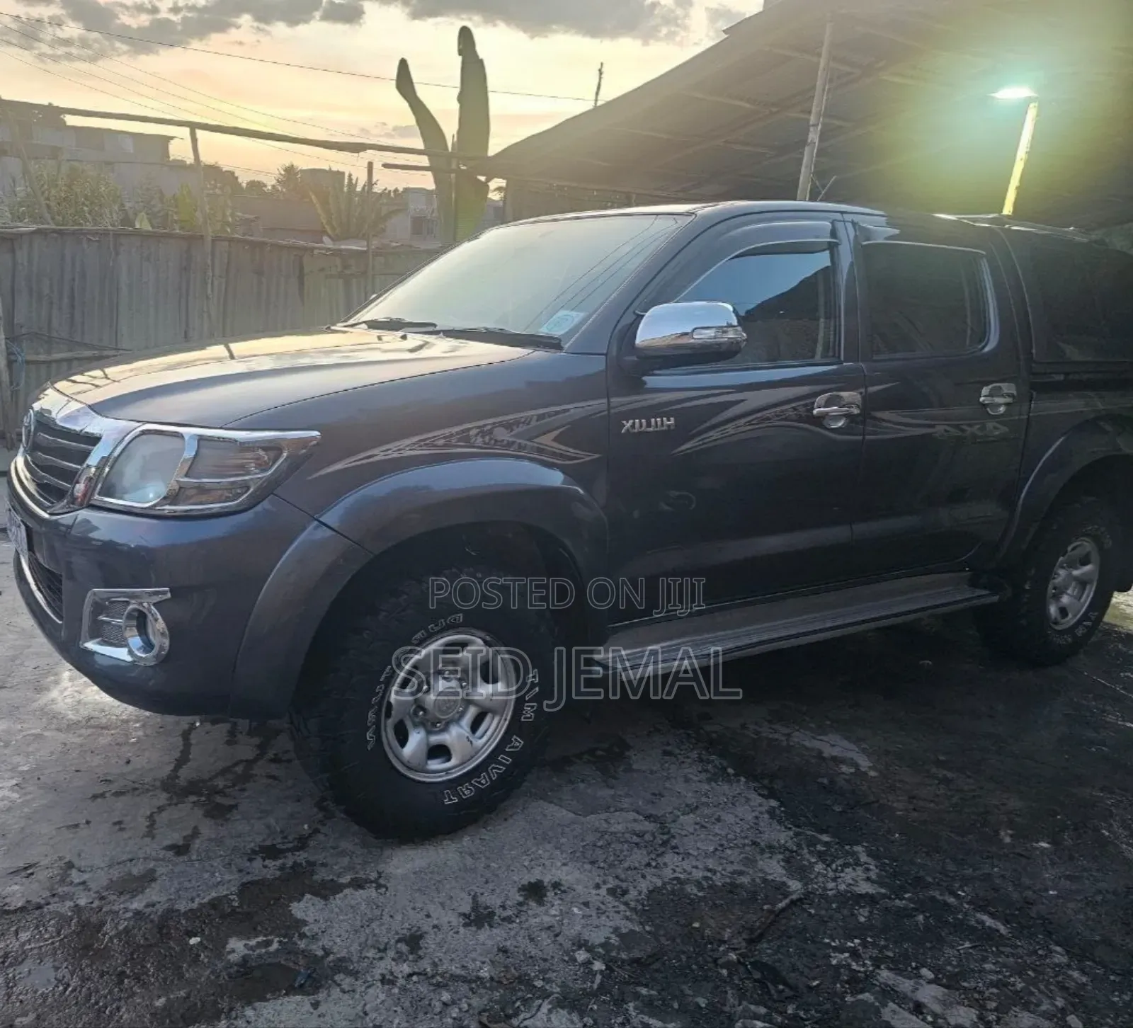 Toyota Hilux 2015 Gray