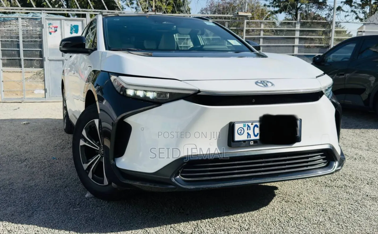 Toyota bZ4X 2024 White