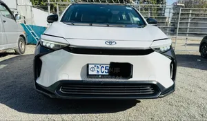 Toyota bZ4X 2024 White