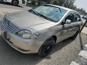 Toyota Corolla Sedan 2003 Gold