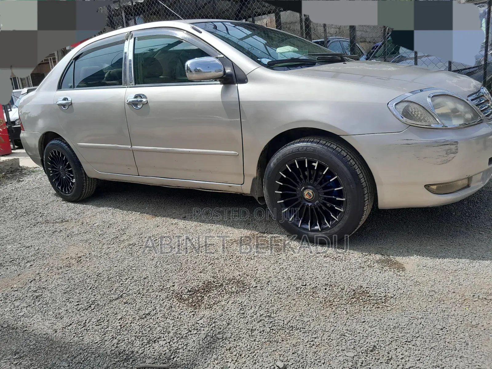 Toyota Corolla Sedan 2003 Gold