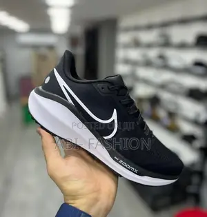 Nike Venmo Running Shoe