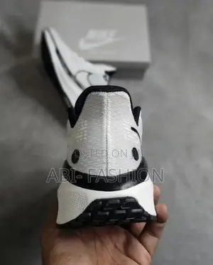 Nike Venmo17 White Shoe