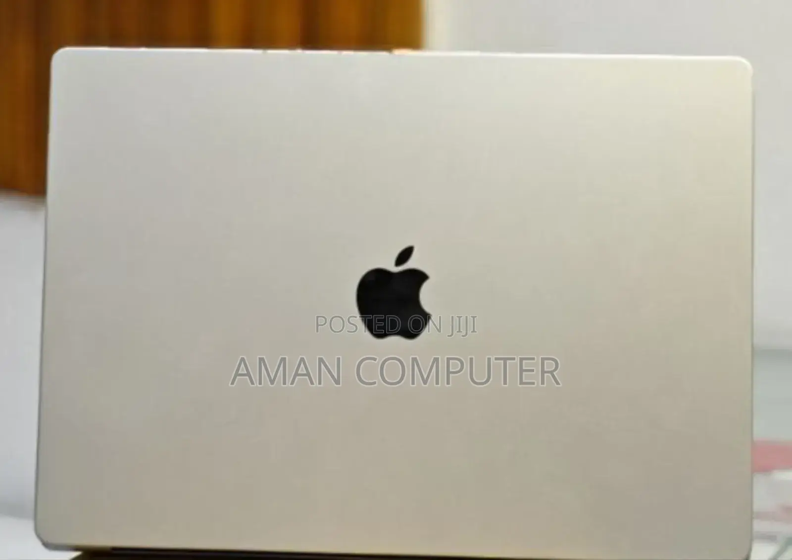 New Laptop Apple MacBook Pro M1 16GB Apple M1 Pro SSD 512GB