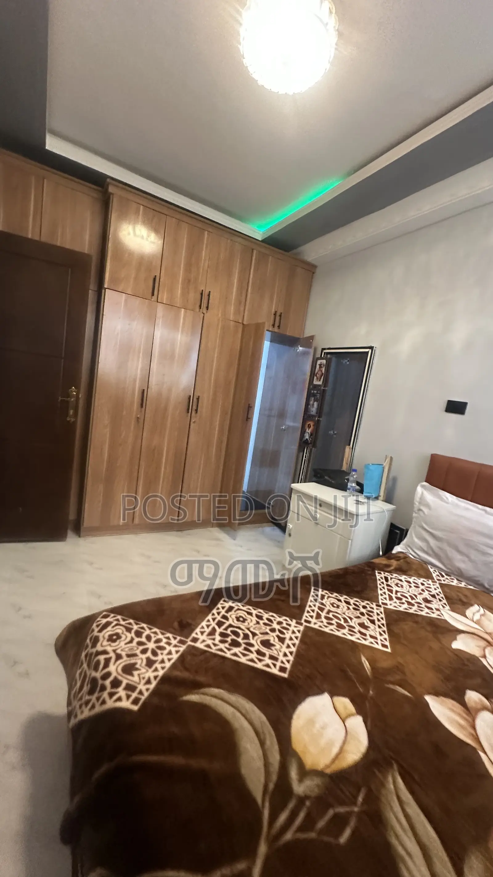 Furnished 3bdrm Condo in አያት 40/60 ኮንዶሚኒየም, Bole for sale