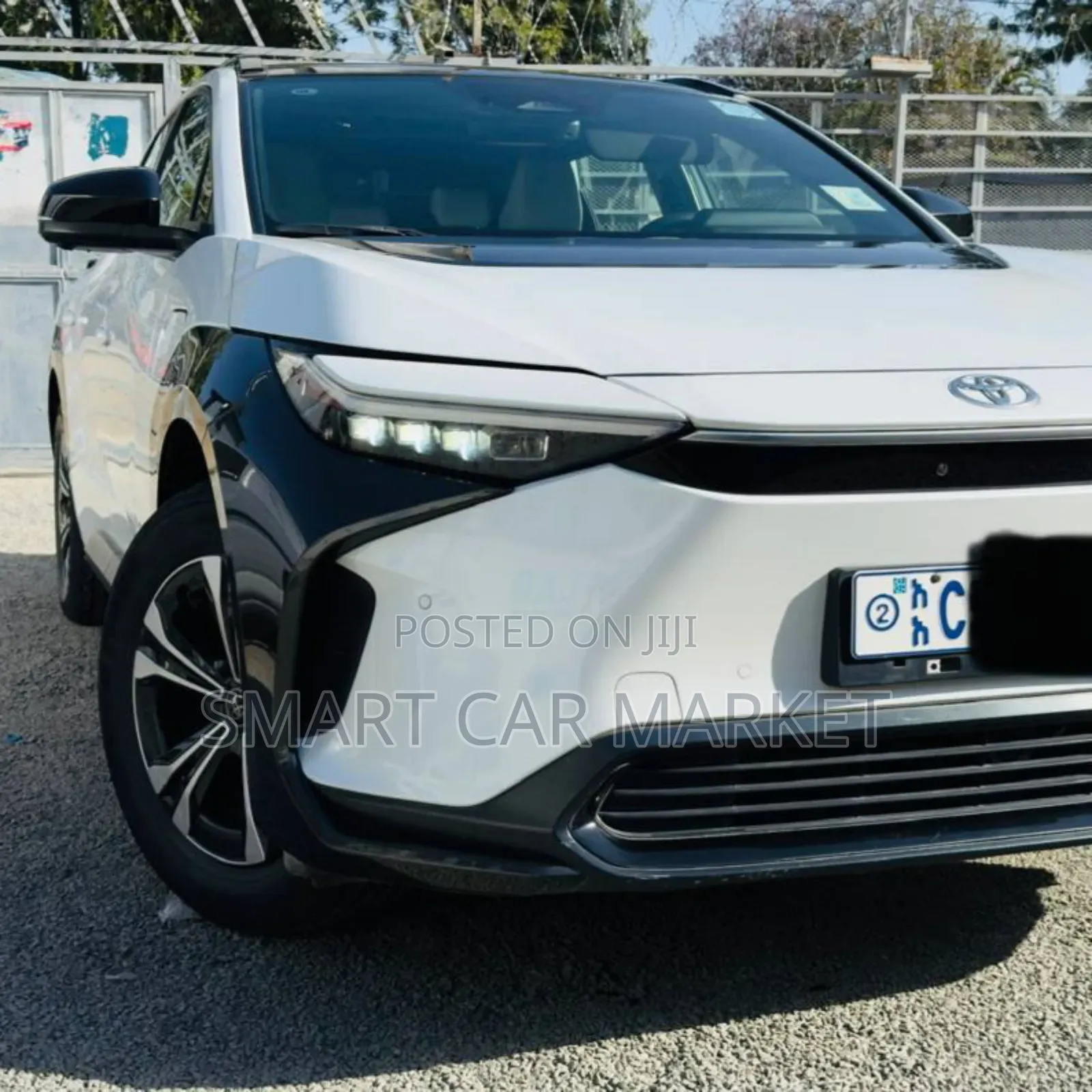 Toyota bZ4X 2024 Gray