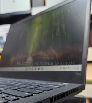 New Laptop Lenovo Thinkpad P14s 8GB Intel Core I5 SSD 512GB