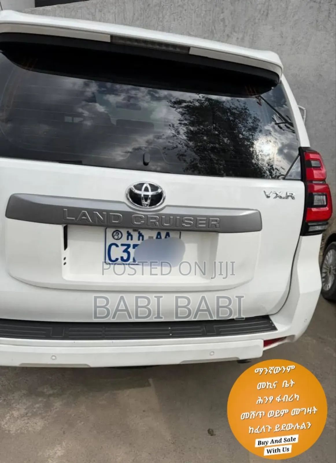 Toyota Land Cruiser Prado 2023 White