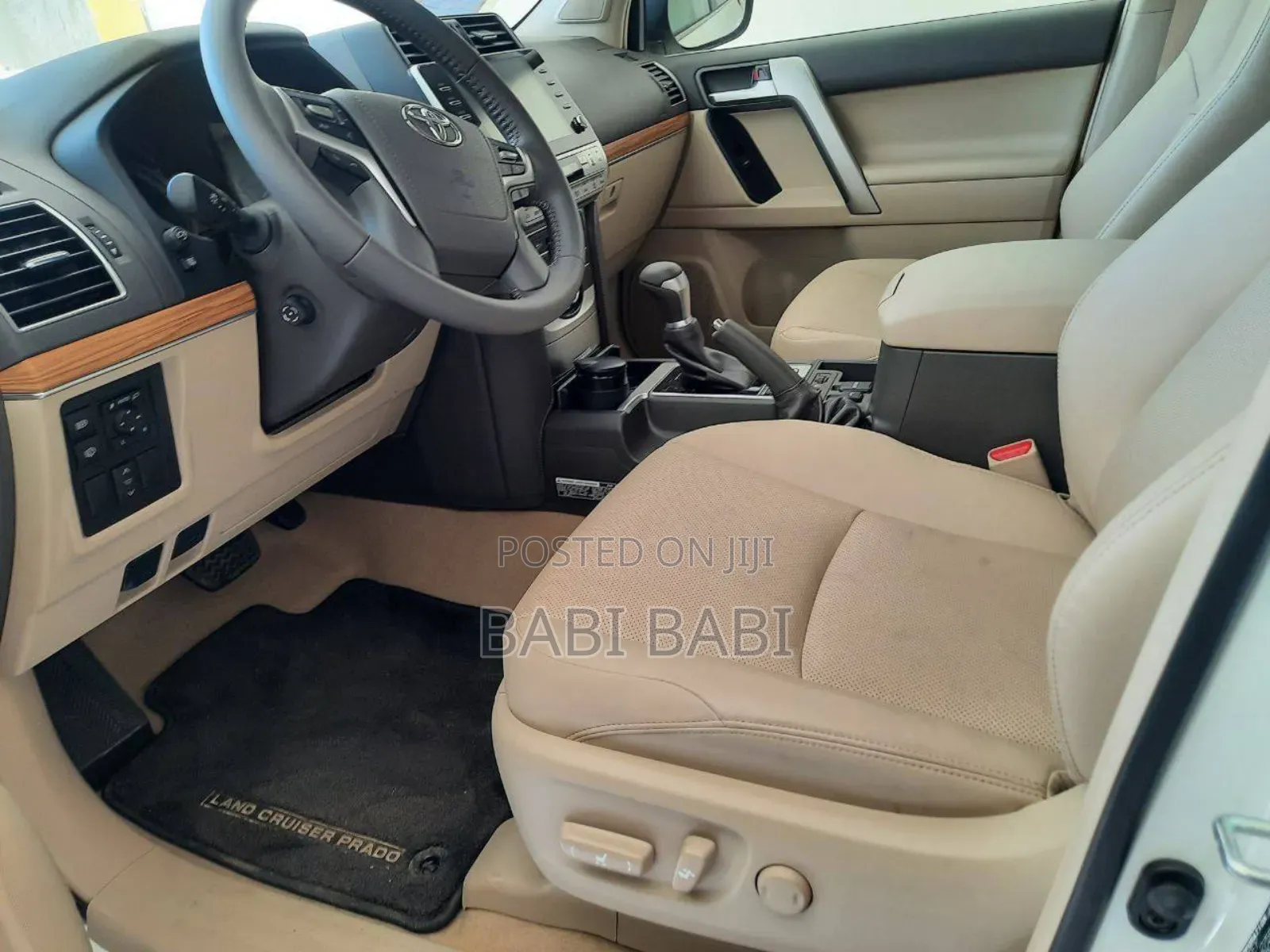 Toyota Land Cruiser Prado 2023 White