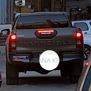 Toyota Hilux 2021 Gray