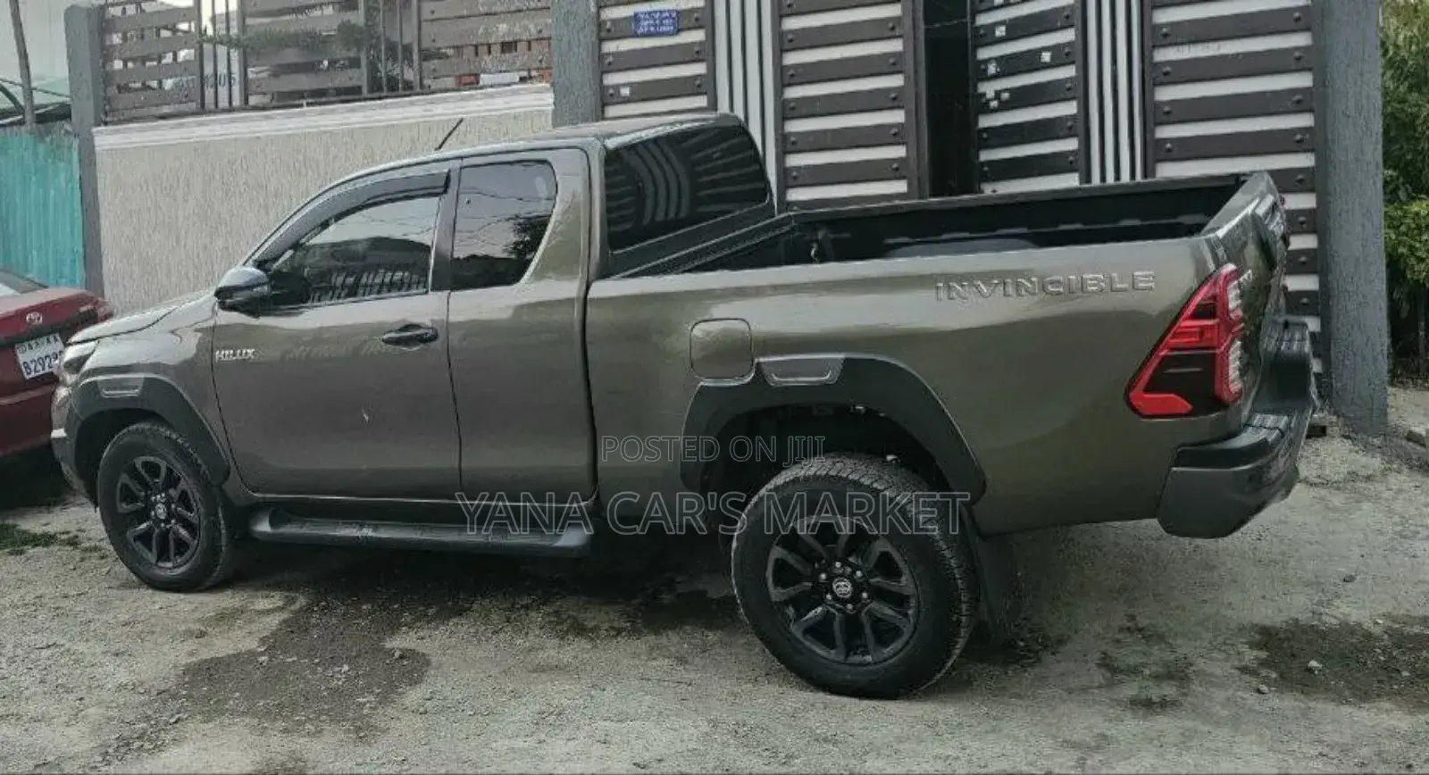 Toyota Hilux 2021 Gray