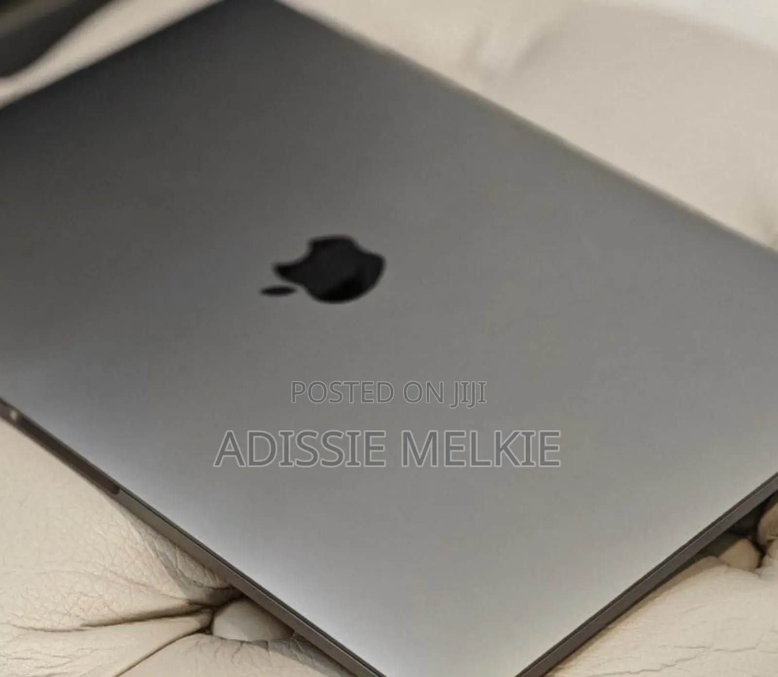 New Laptop Apple MacBook Pro 2019 16GB Intel Core I7 SSD 1T