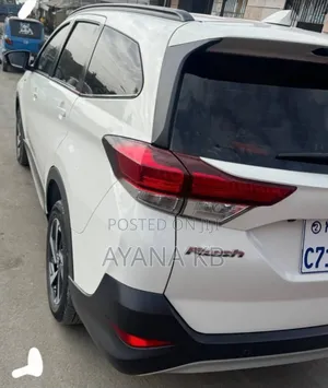 Toyota Rush 2023 White