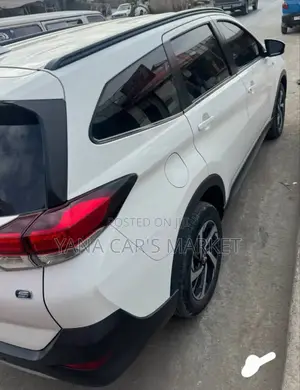 Toyota Rush 2023 White